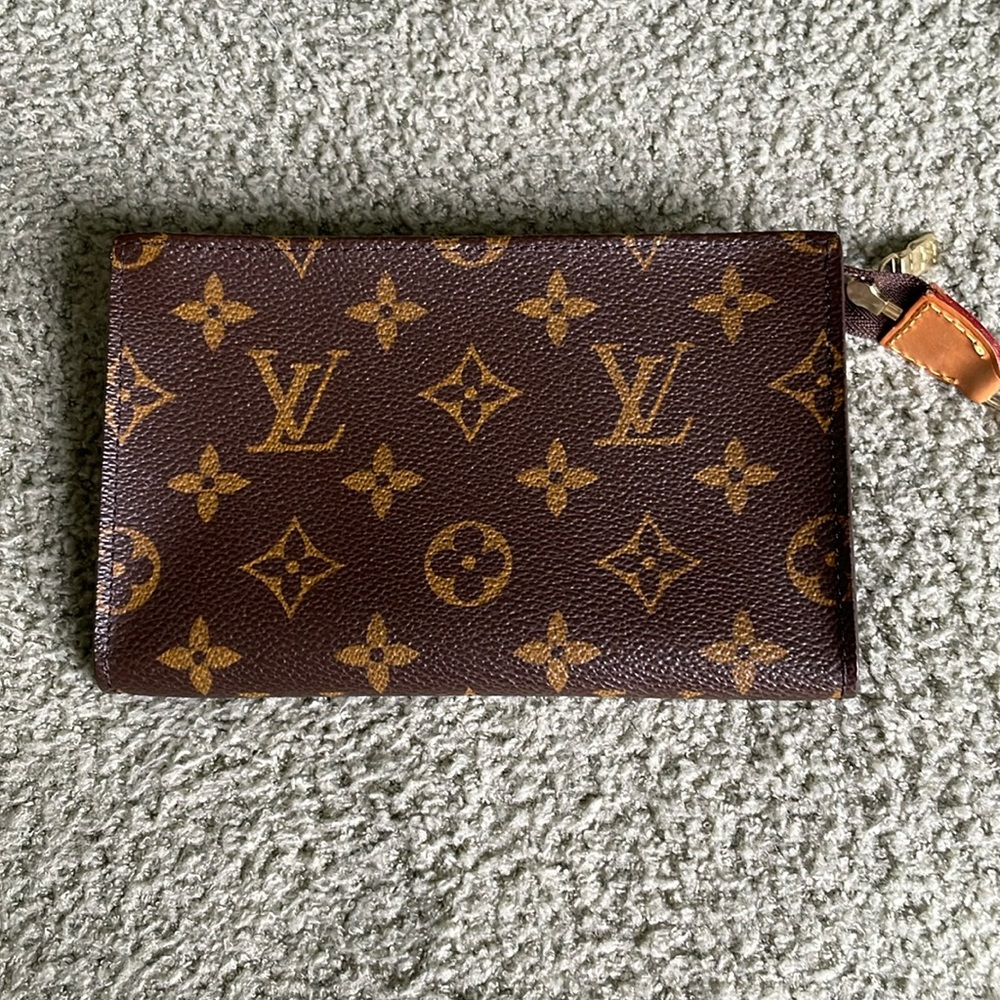 Louis Vuitton Monogram Toiletry Pouch 15